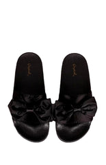 Leslie - Timeless Gala