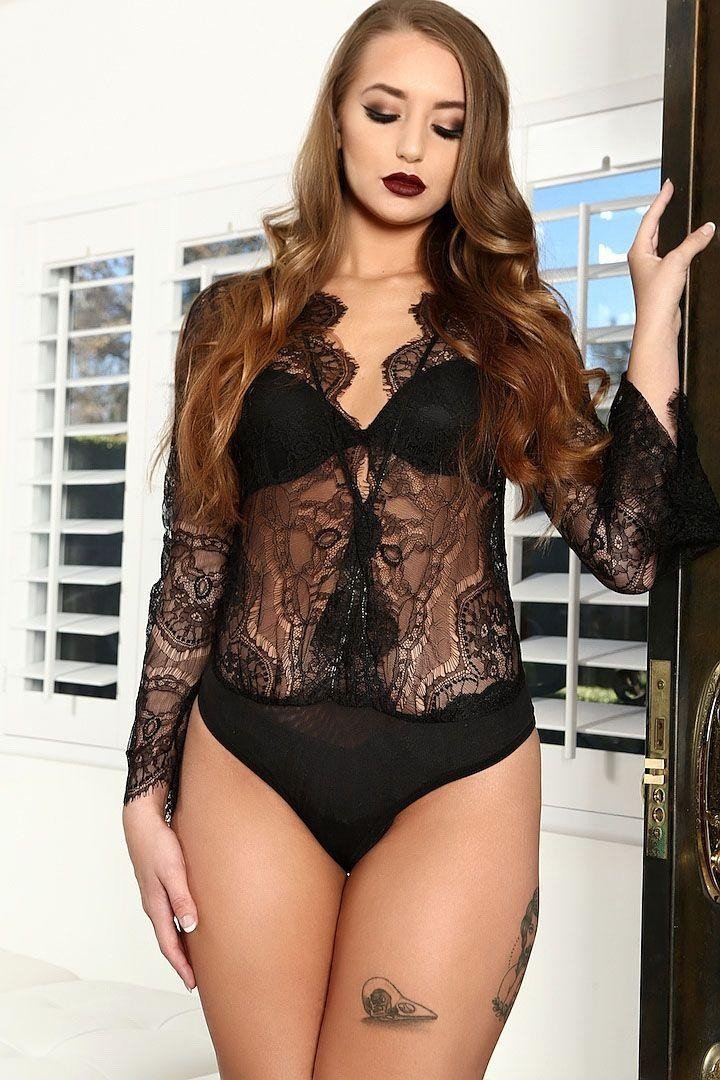 Veronica - Timeless Gala